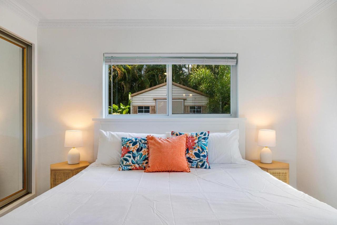 Trendy 3-Bedroom Villa With Saltwater Pool And Yard Fort Lauderdale Ngoại thất bức ảnh